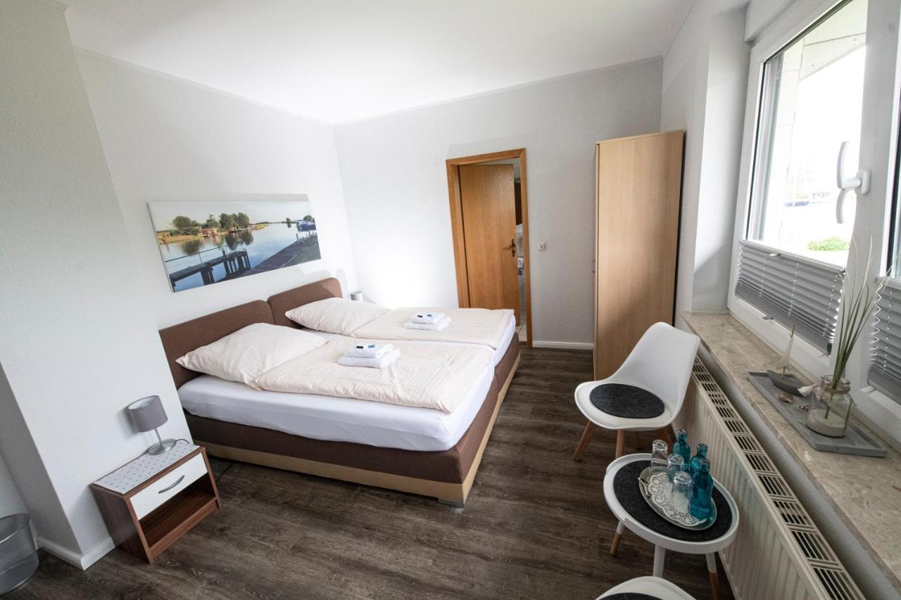 Zum Alten Faehrhaus - Bed & Breakfast Wrohm Экстерьер фото